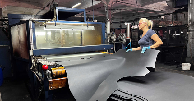 قیمت و خرید کیف پول چرم پولاریس